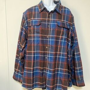 Men’s Swiss Tech Long Sleeve Shirt